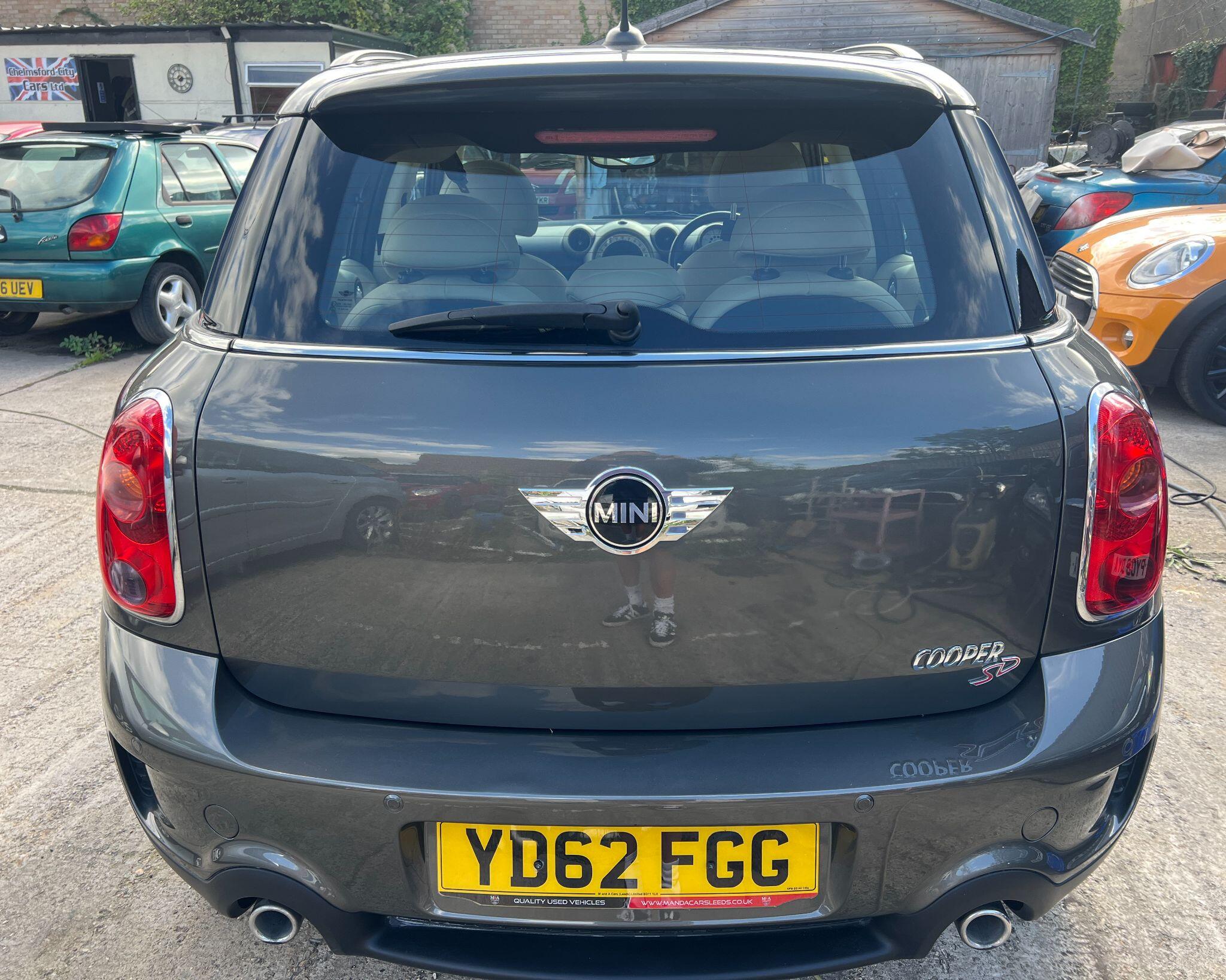 Mini Countryman view 6