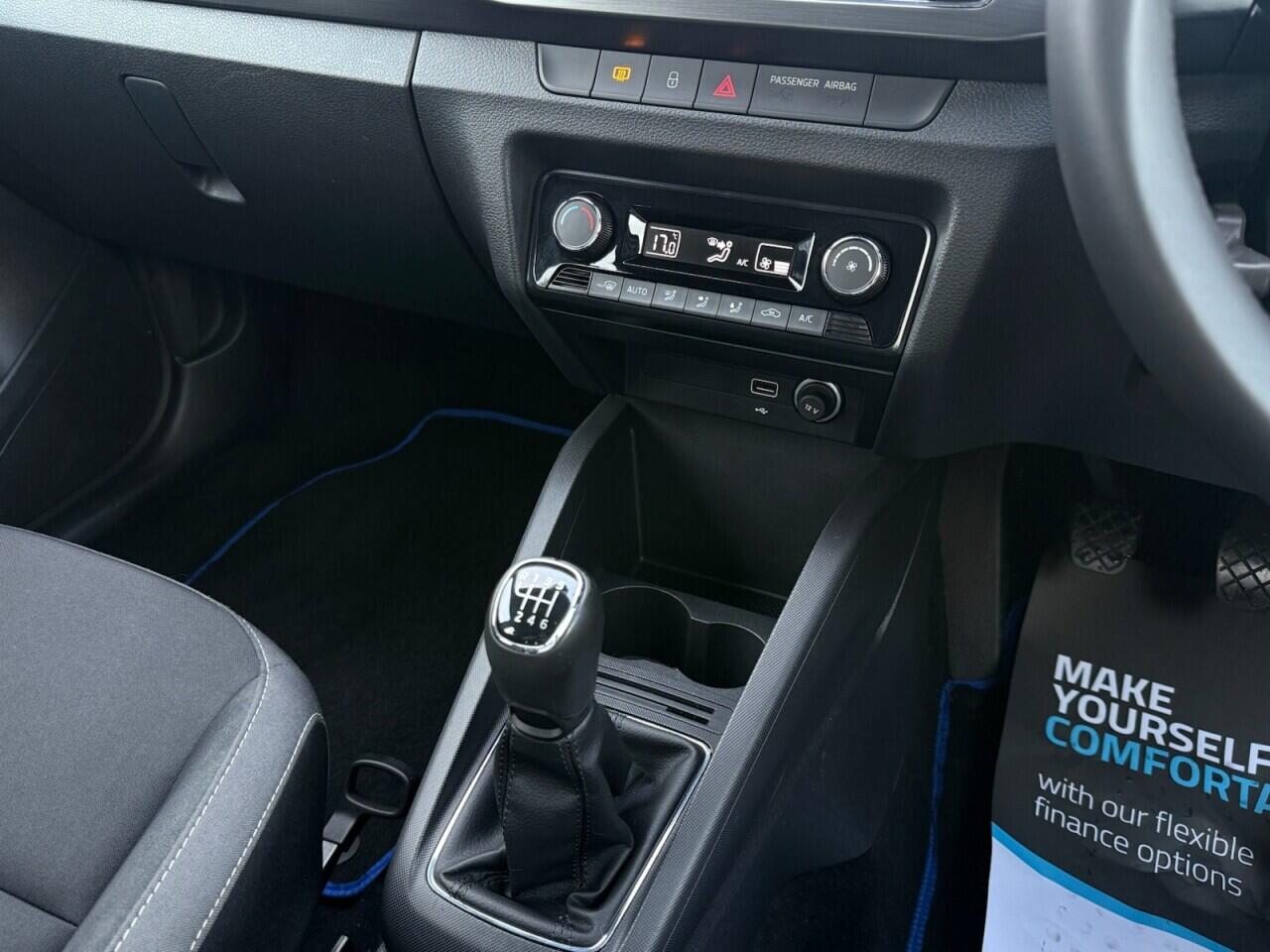 Skoda Fabia view 23
