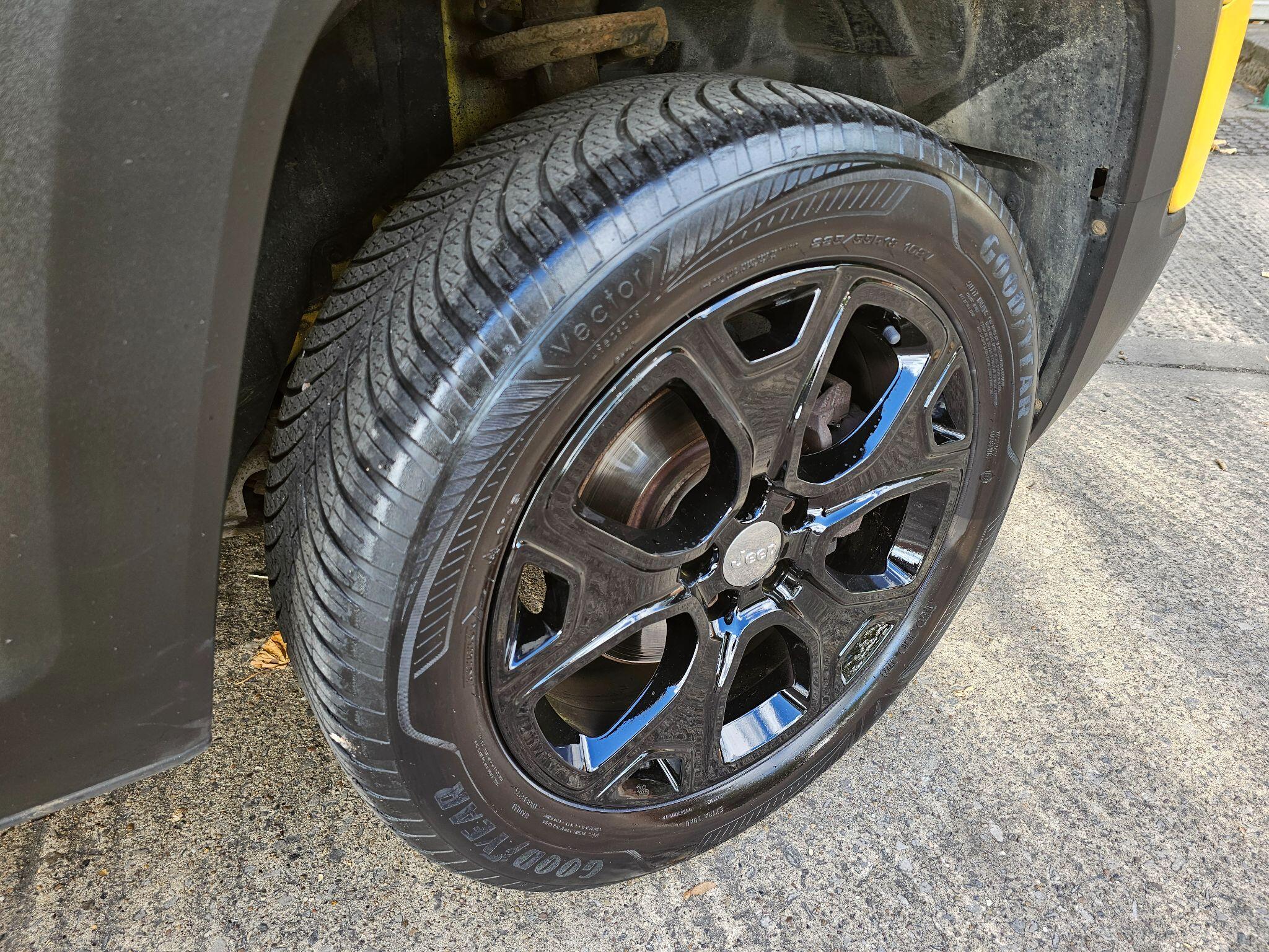 Jeep Renegade view 14