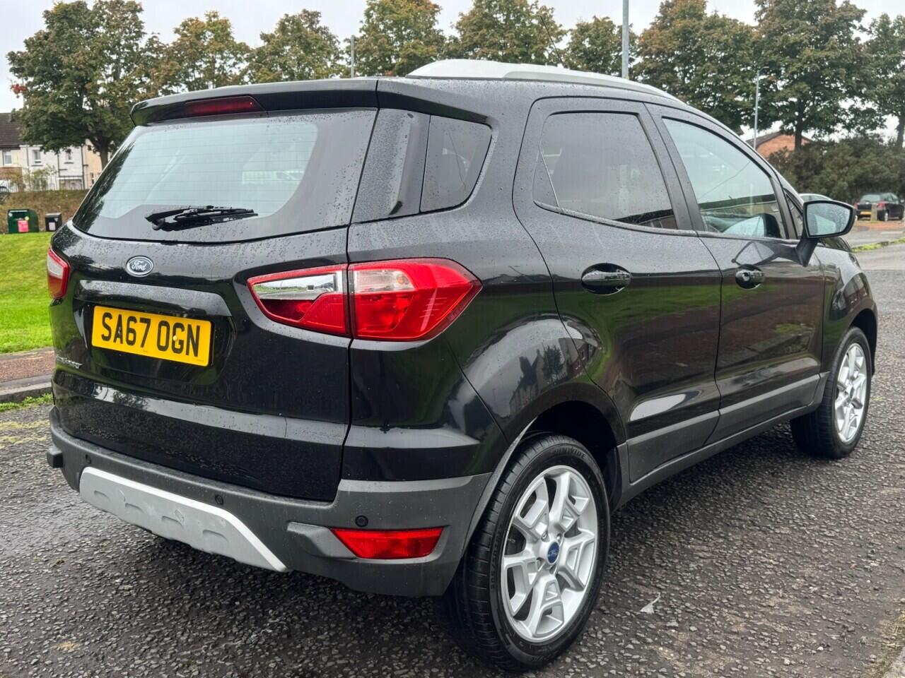Ford Ecosport view 8