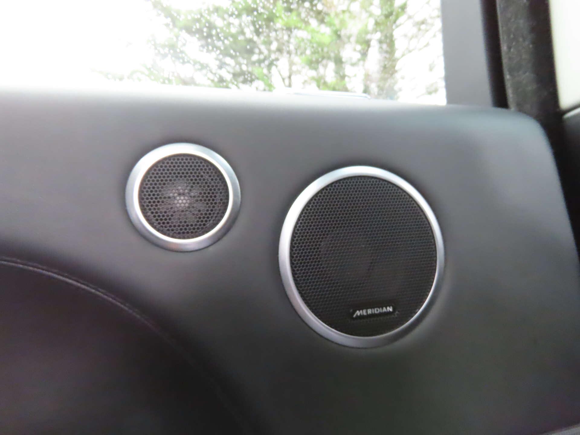 Land Rover Range Rover Sport view 15