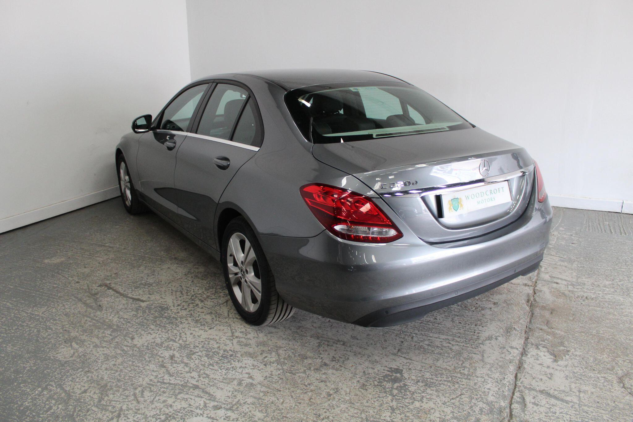 Mercedes-Benz C-Class view 7