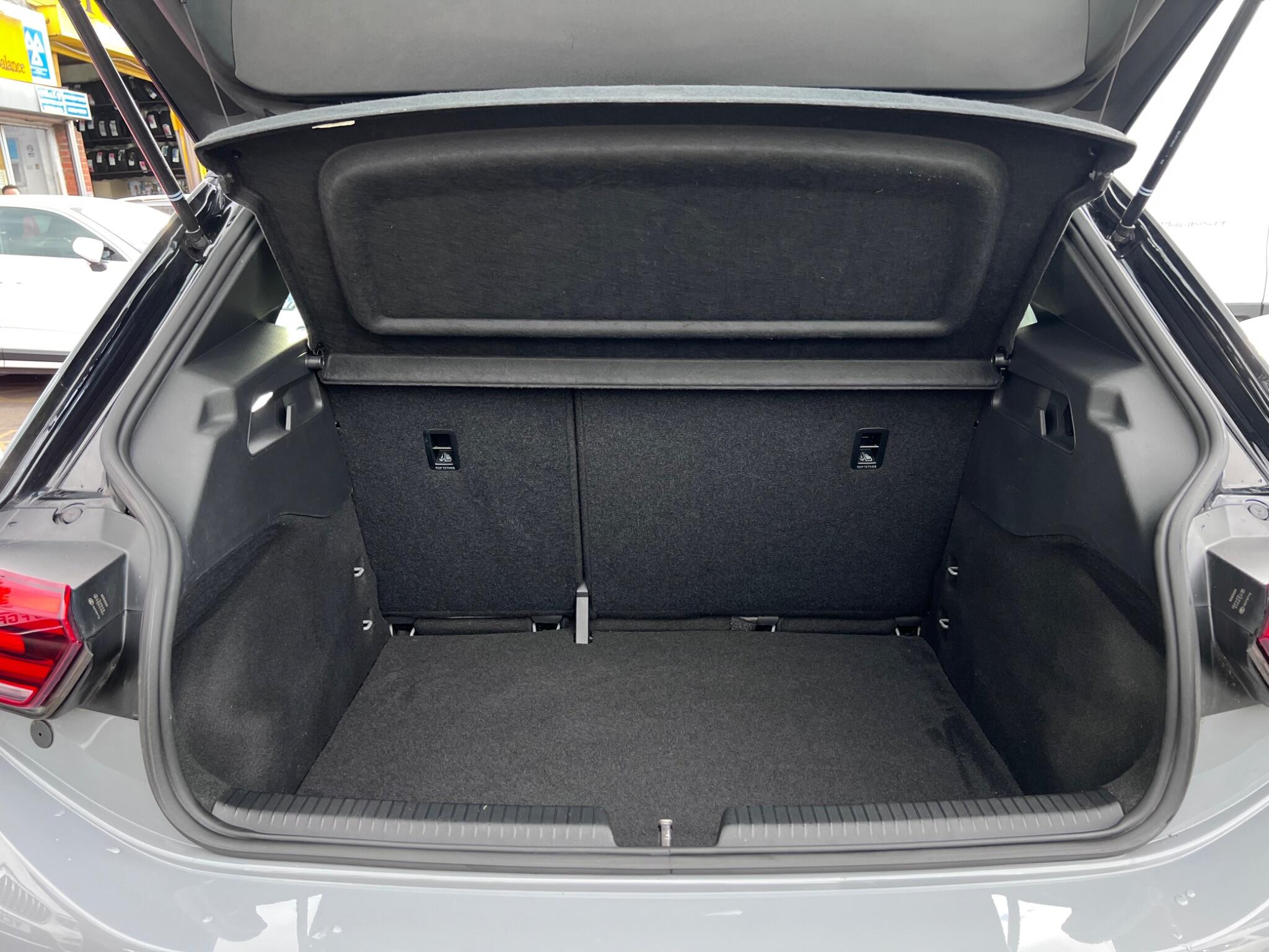 Volkswagen Id.3 view 40
