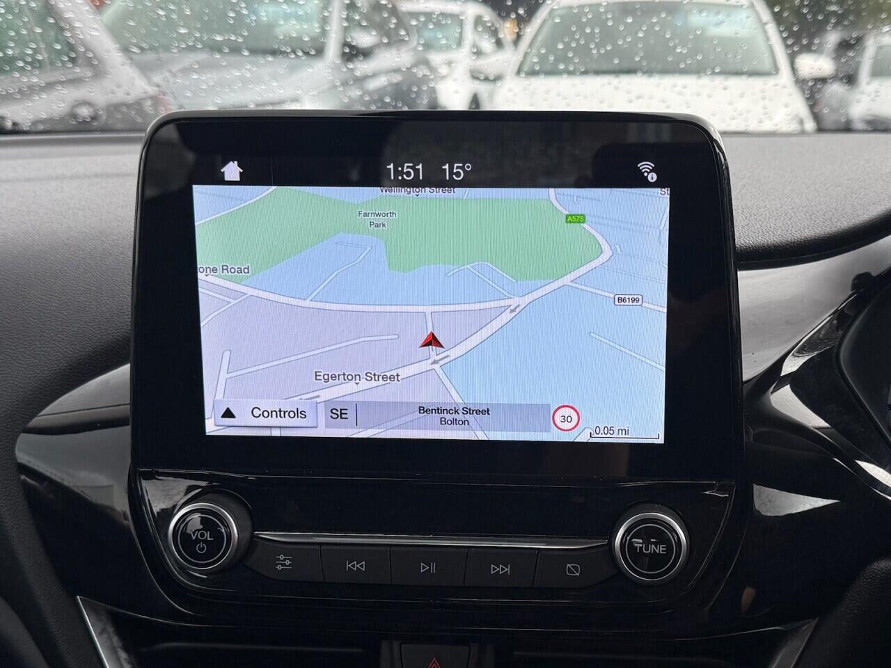 Ford Fiesta view 17