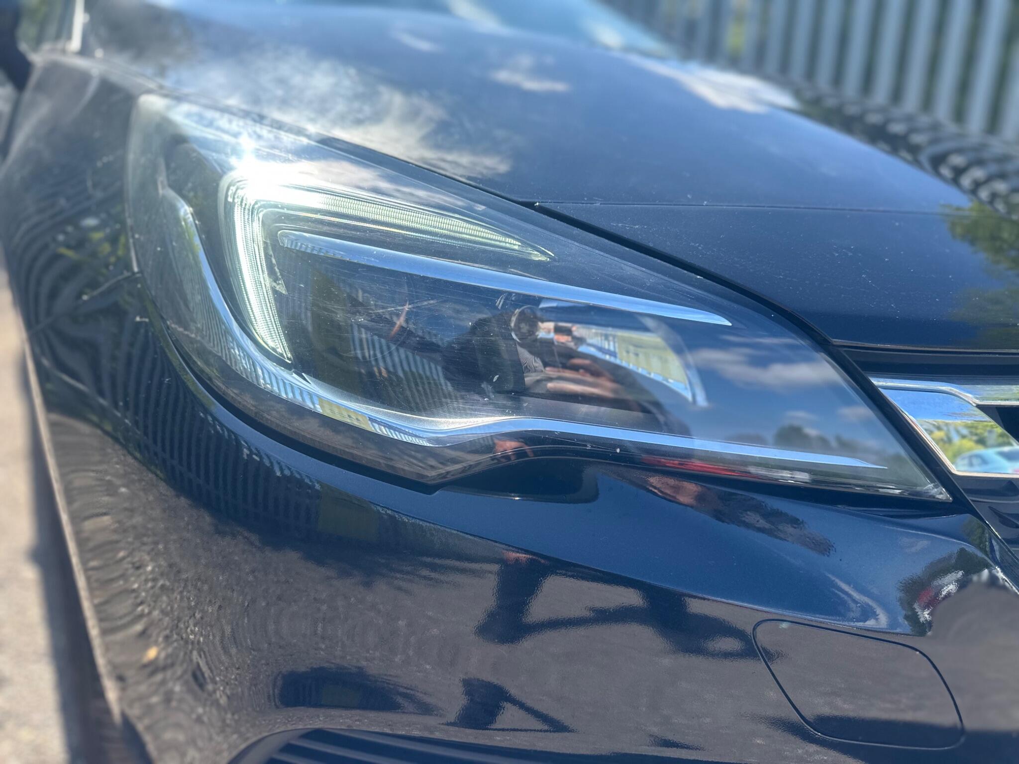 2016 Vauxhall Astra image 44