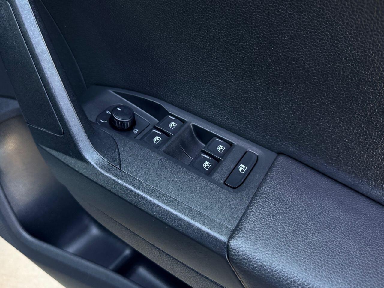 SEAT Ibiza view 29