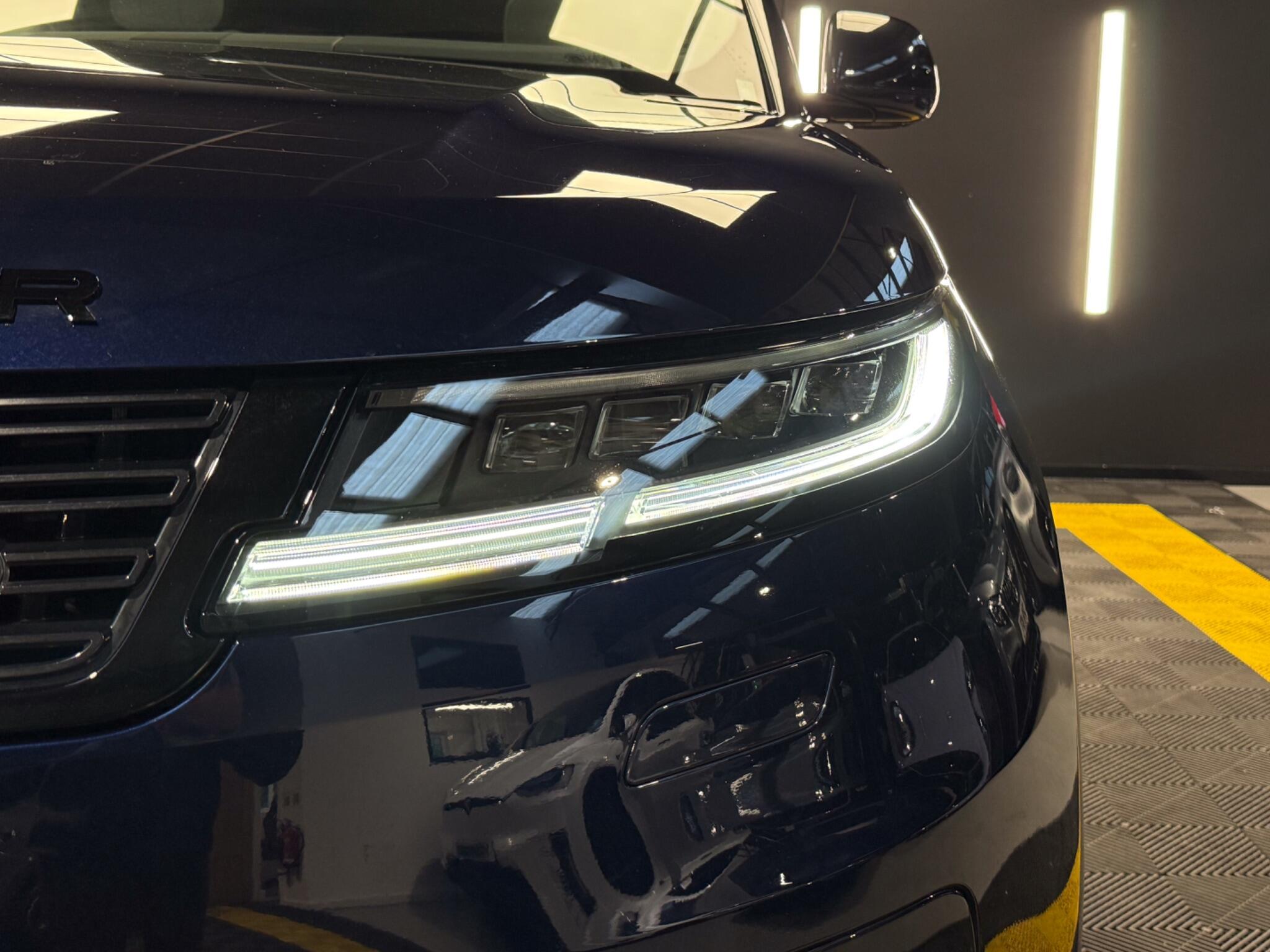Land Rover Range Rover Sport view 10