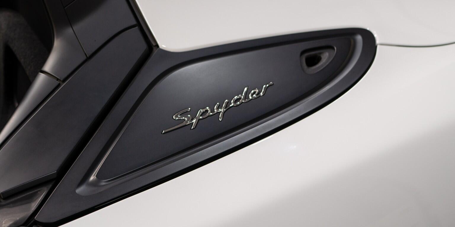 Porsche Boxster view 60