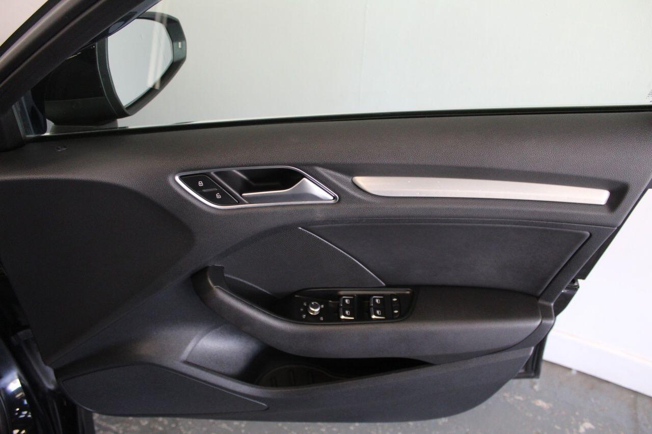 Audi A3 view 44