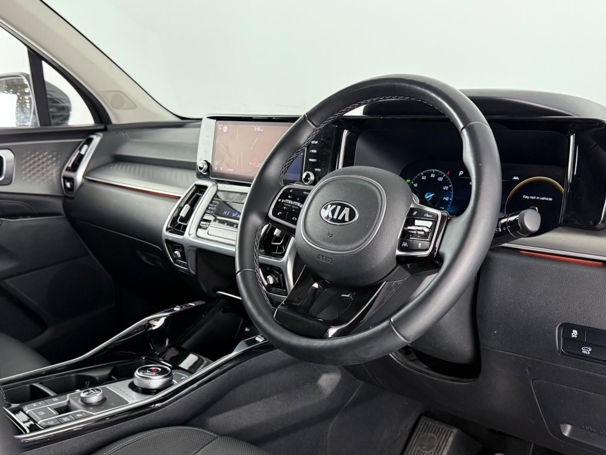 Kia Sorento view 3