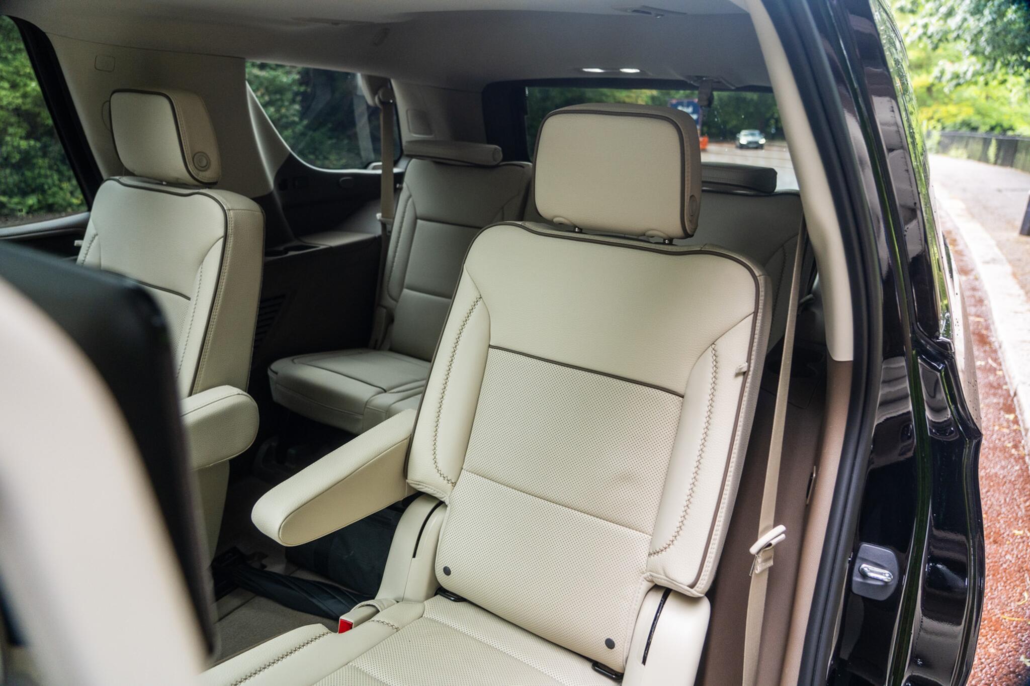 GMC Yukon view 36