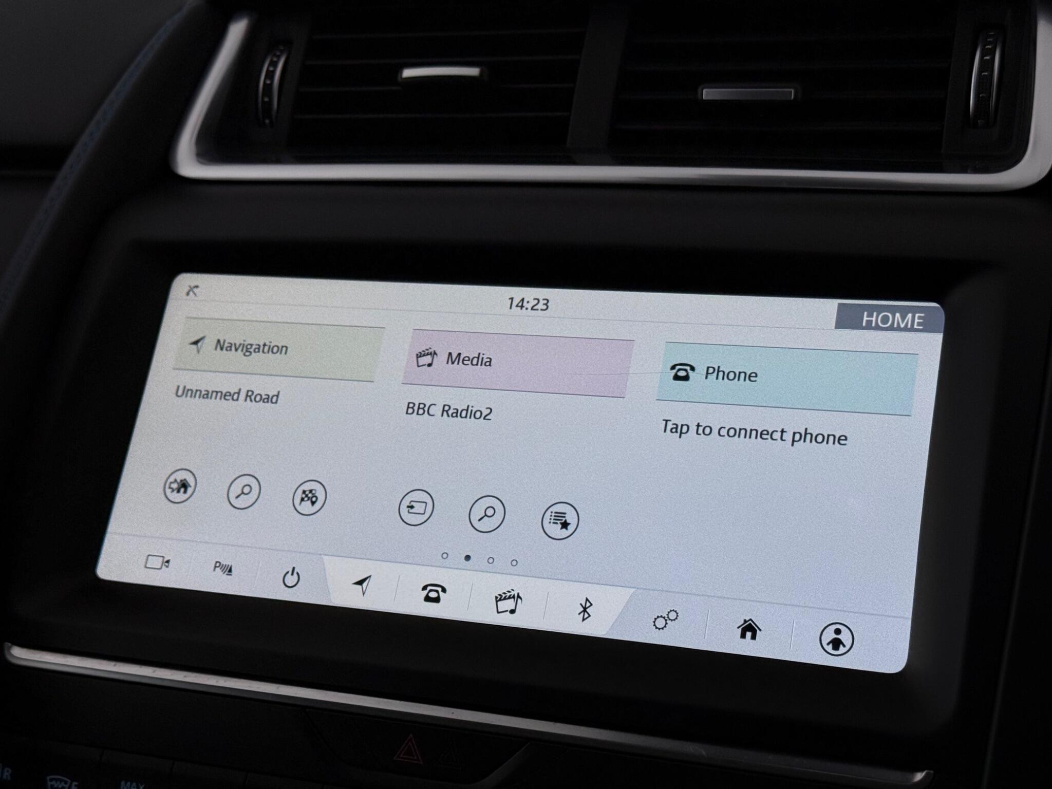 Jaguar E-Pace view 22