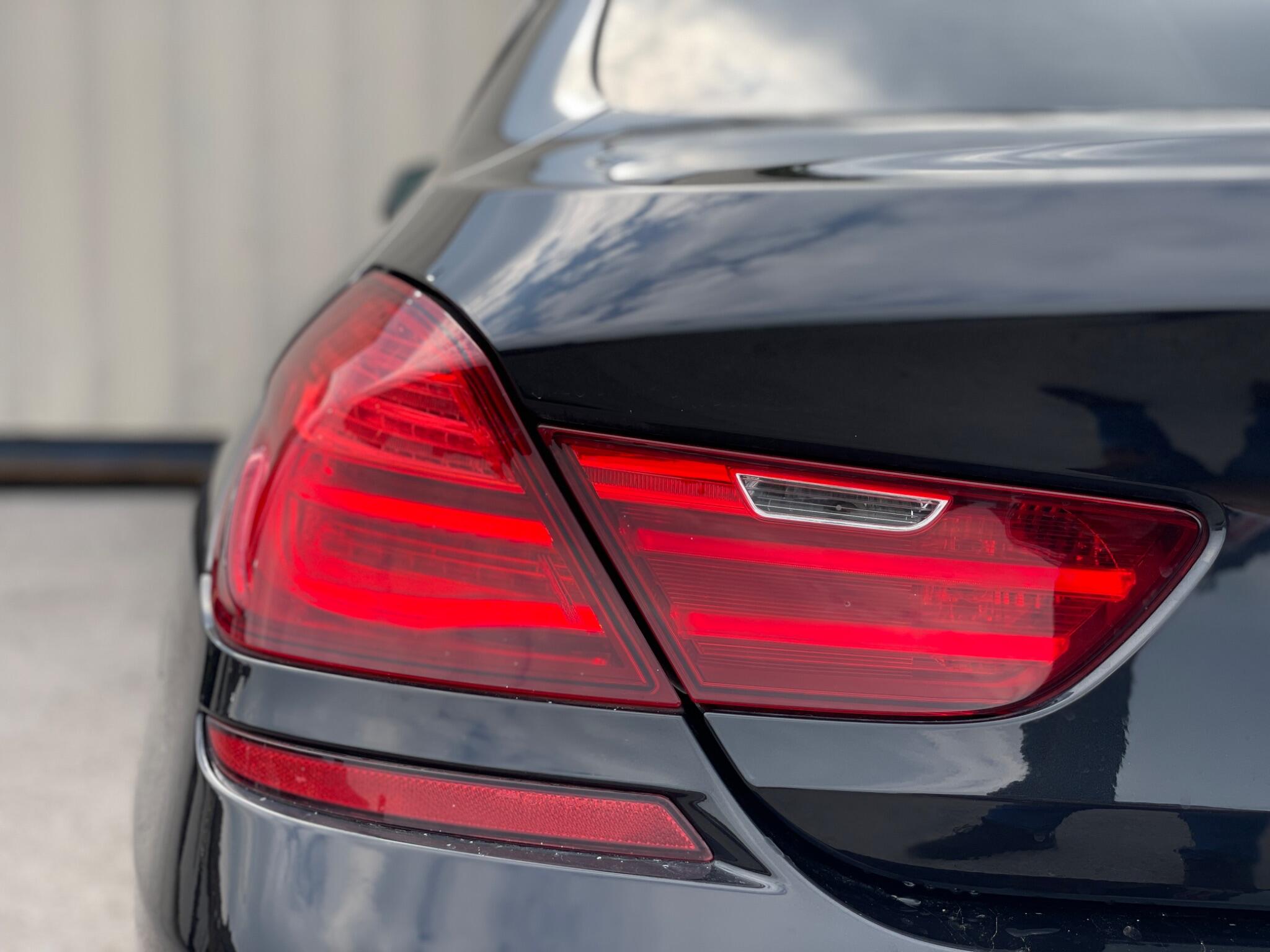 BMW 6 Series view 27