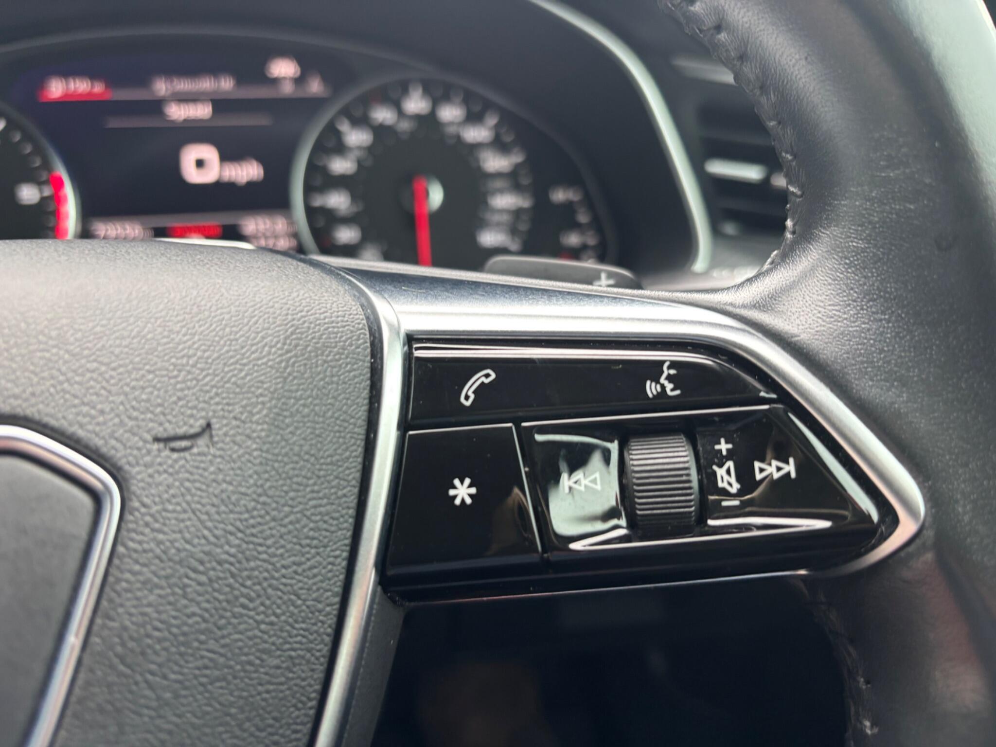 Audi A6 Avant view 27