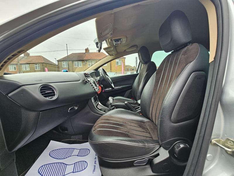 2012 Chrysler Delta 1.4 M-Air SR Euro 5 (s/s) 5dr • 98,000 miles image 8