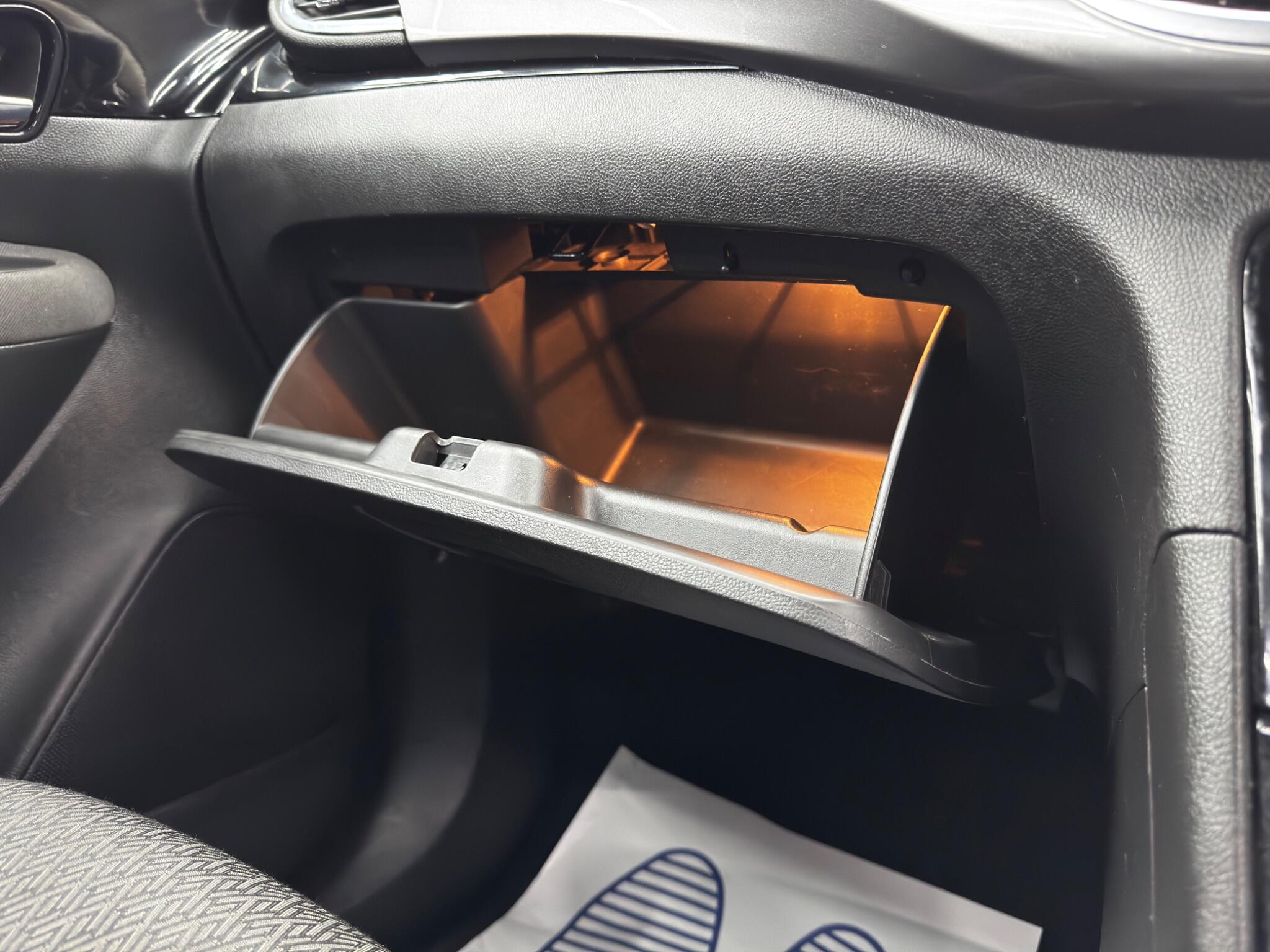 Vauxhall Mokka X view 32
