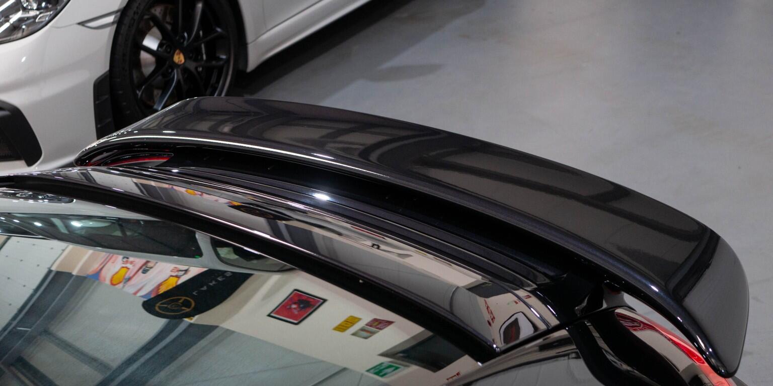 Porsche 911 view 48