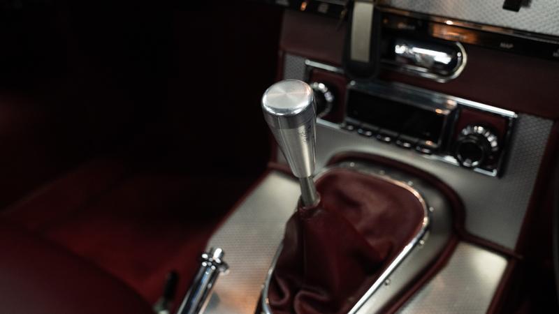 Jaguar E-Type view 28