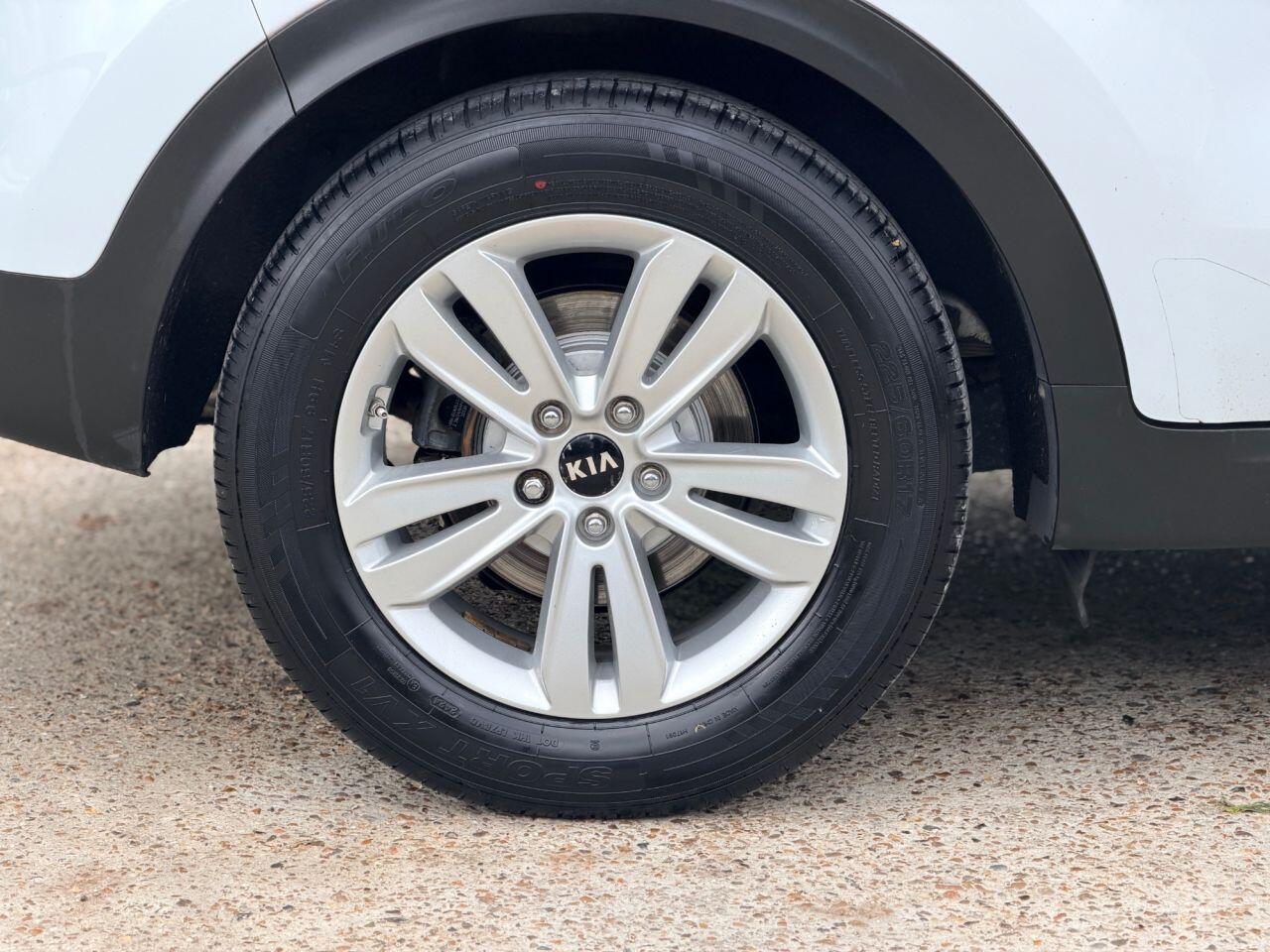 Kia Sportage view 11