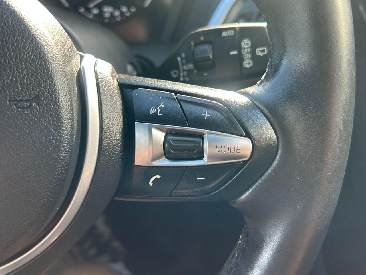 BMW 1 Series view 26
