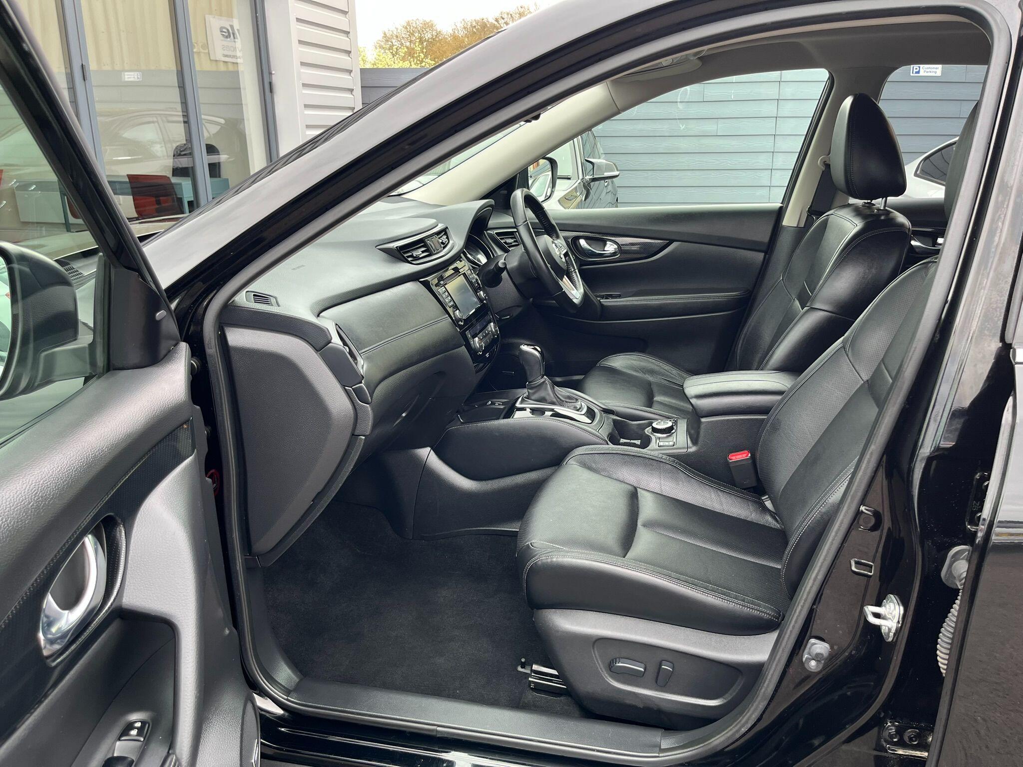 Nissan X-Trail view 27