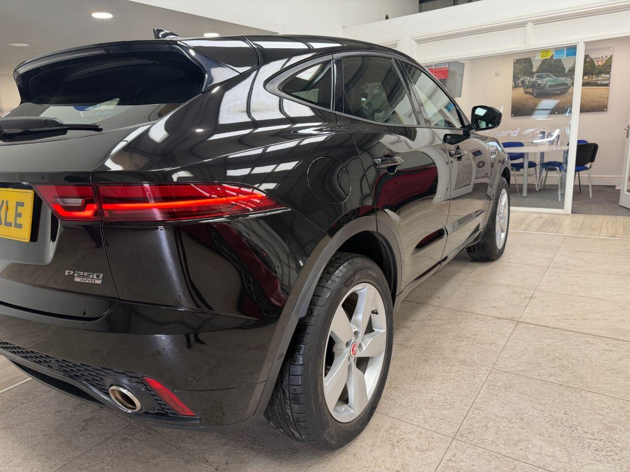Jaguar E-Pace view 20
