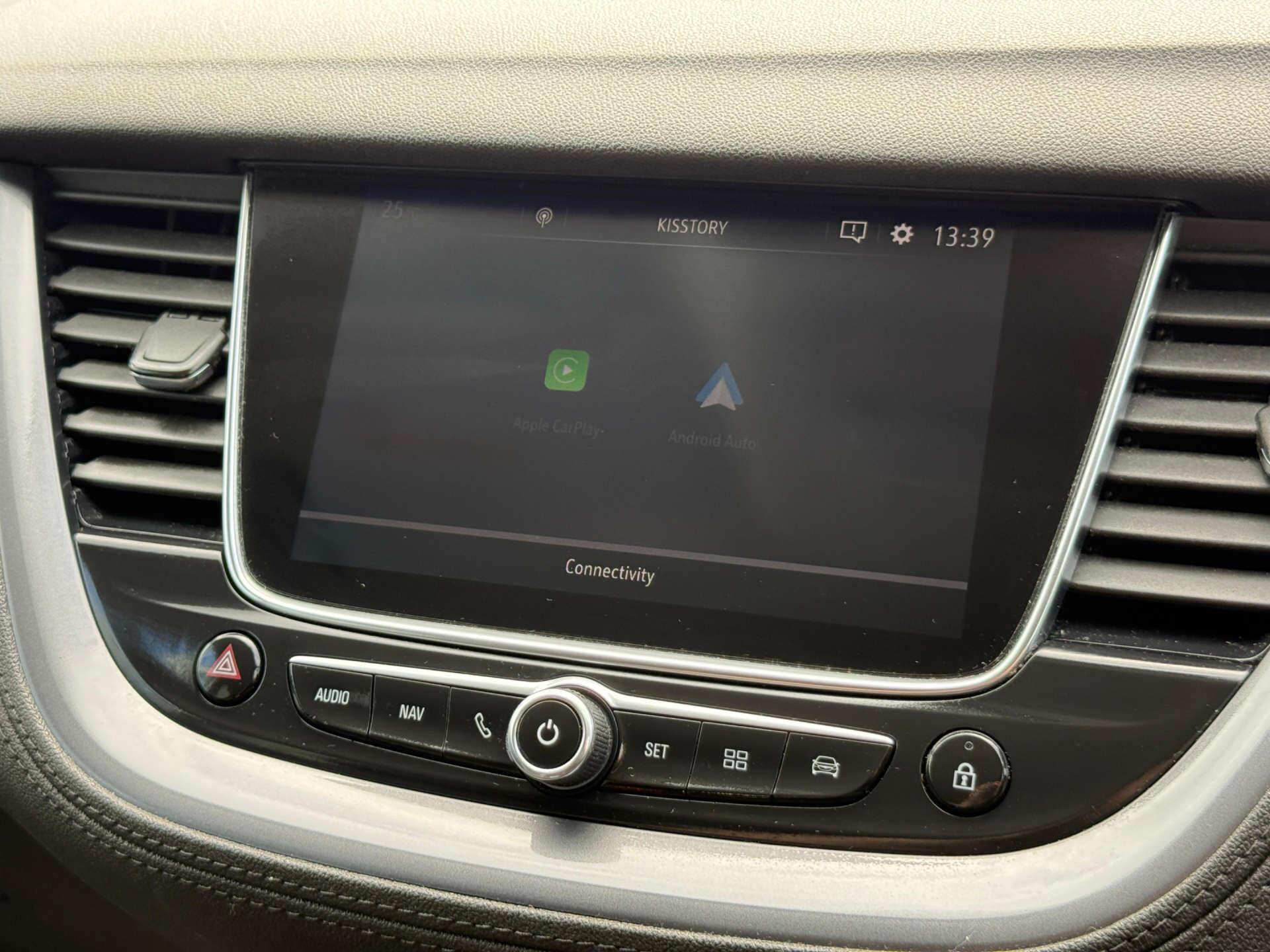 Vauxhall Grandland X view 68