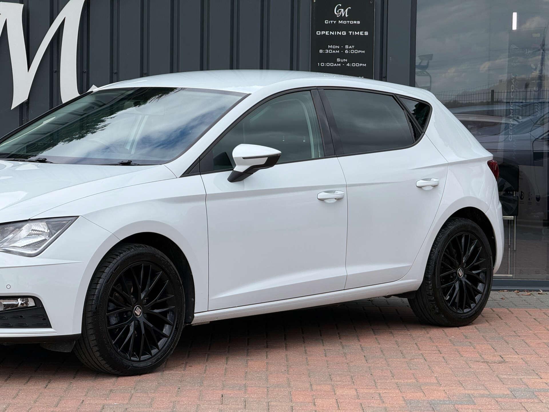 Seat Leon view 3