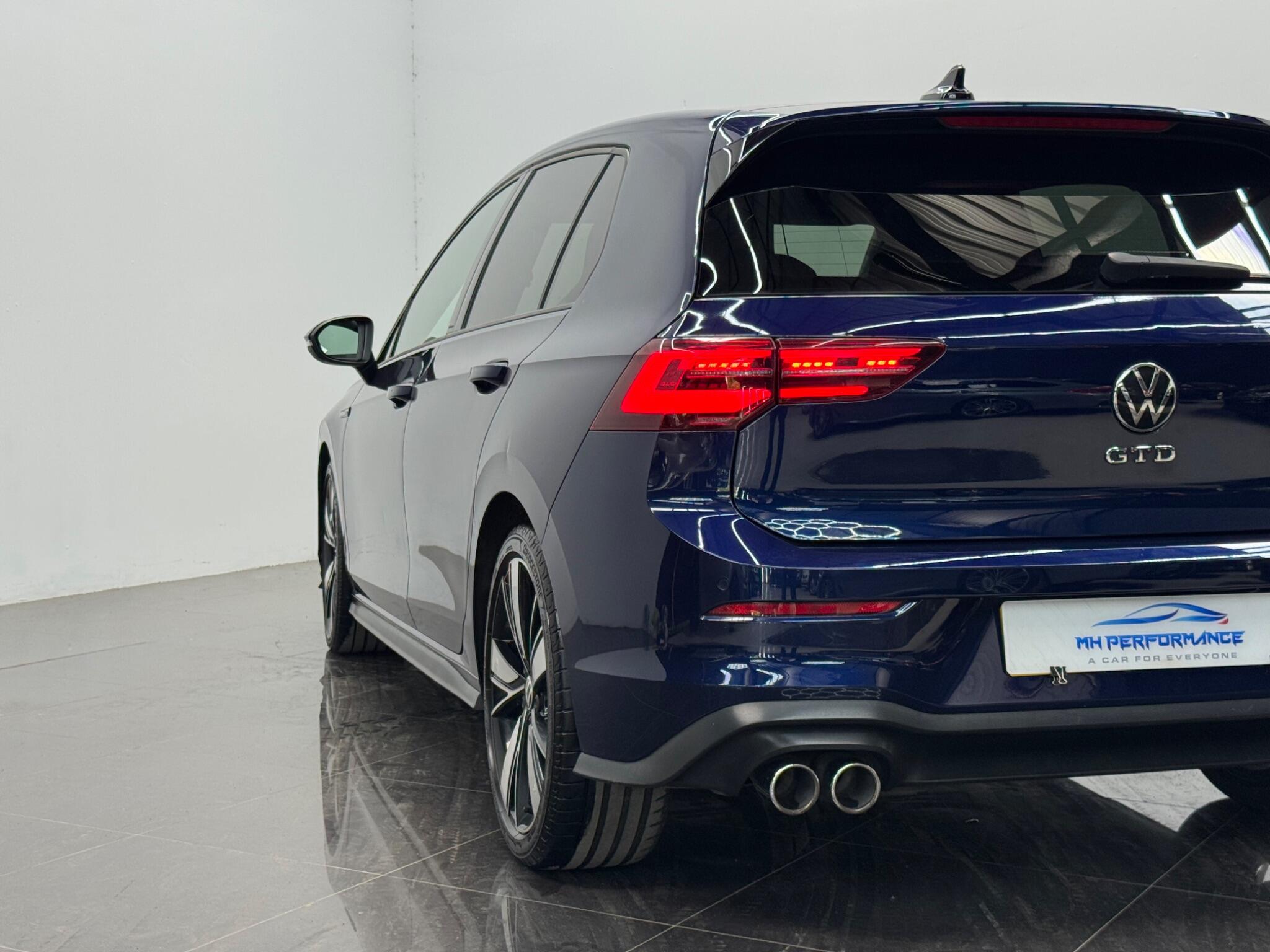 Volkswagen Golf view 15
