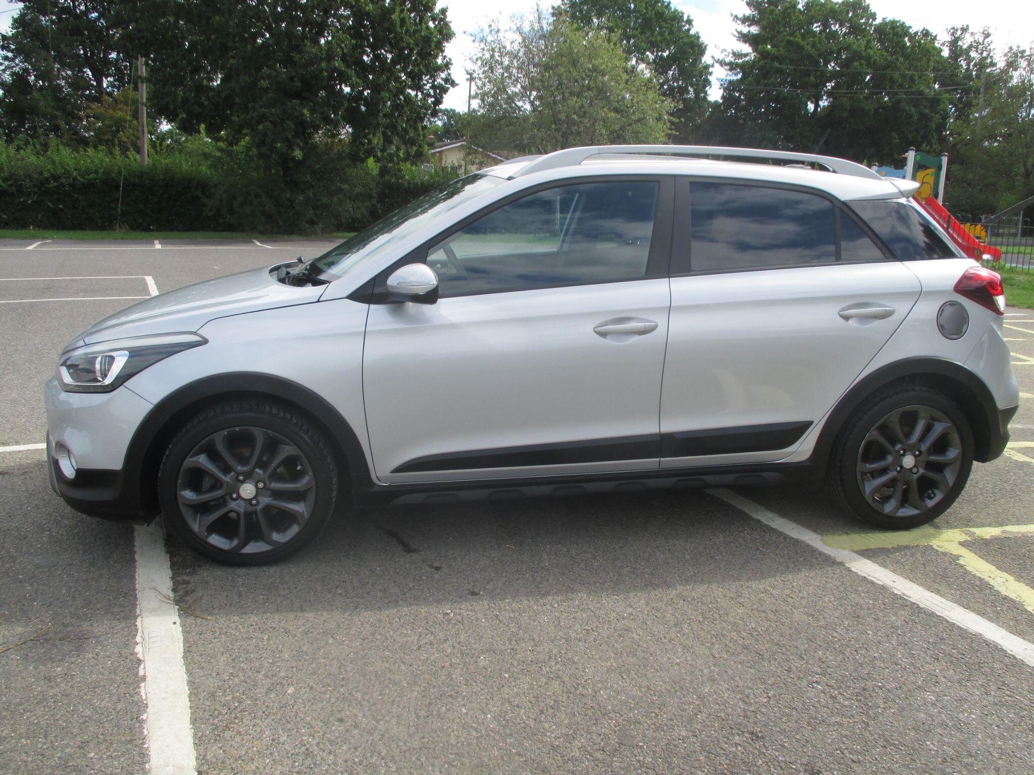 Hyundai I20 view 16