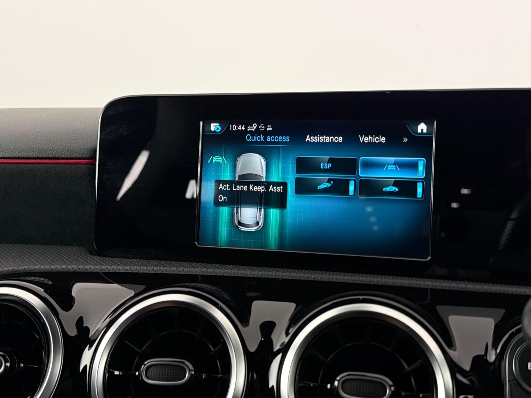 Mercedes-Benz A-Class view 30