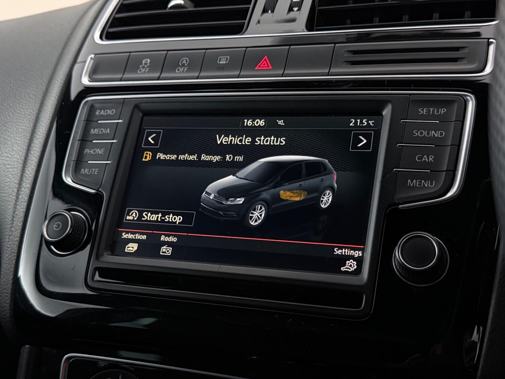 Volkswagen Polo view 23