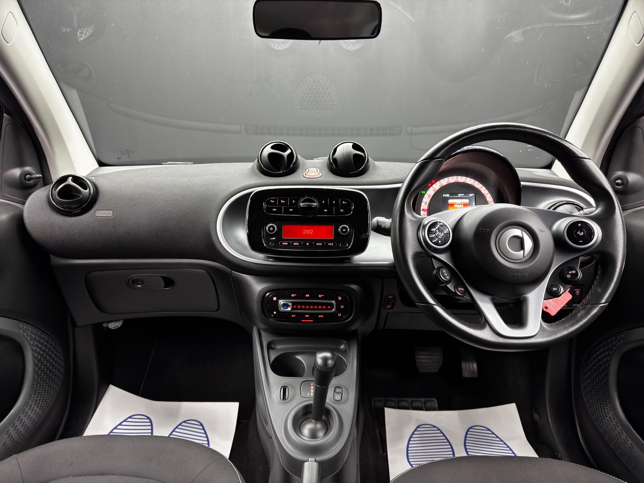 Smart Fortwo view 10