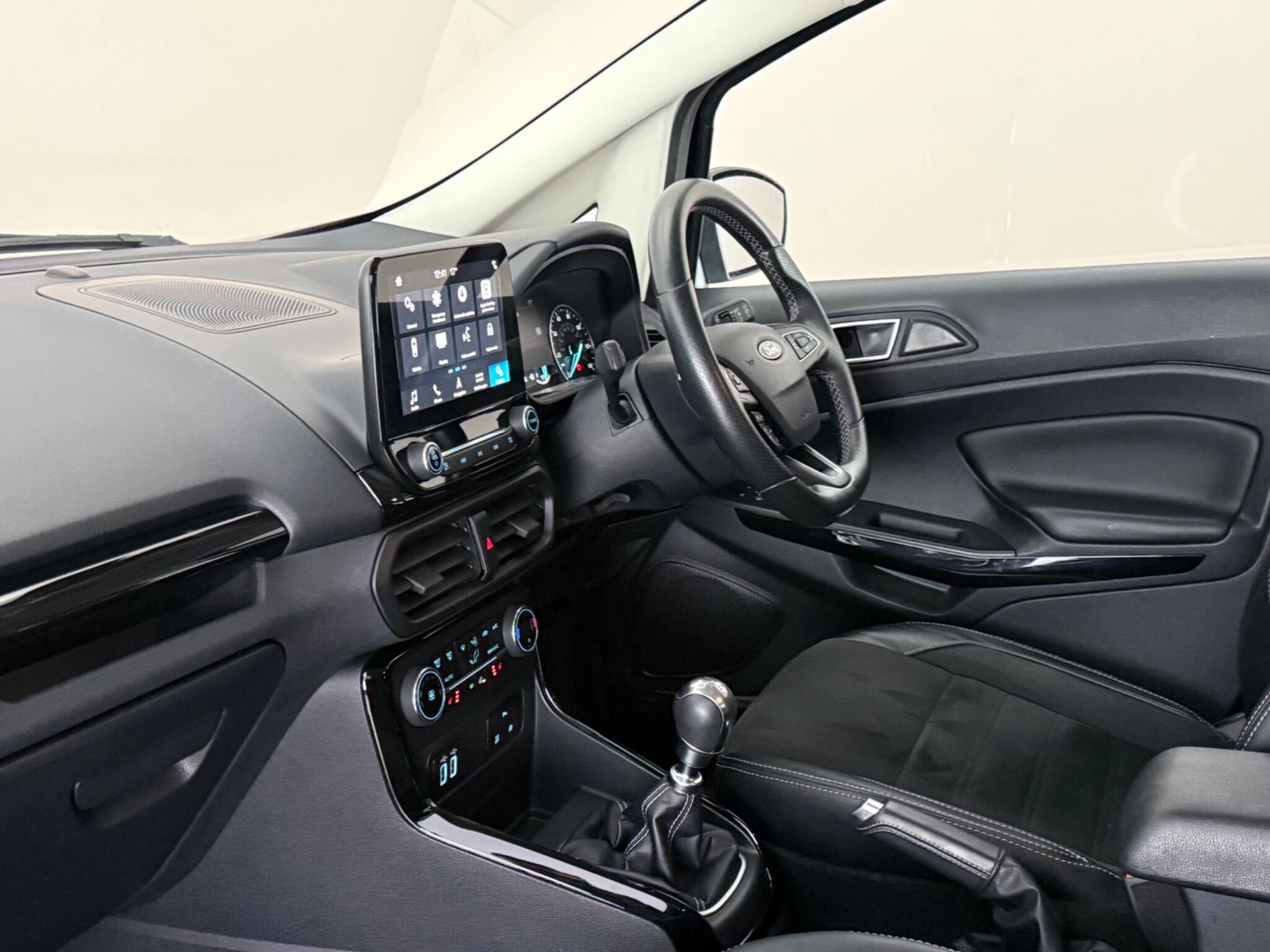 Ford Ecosport view 36