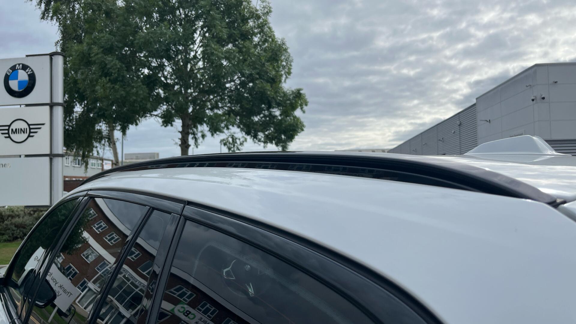 BMW 3 Series view 34