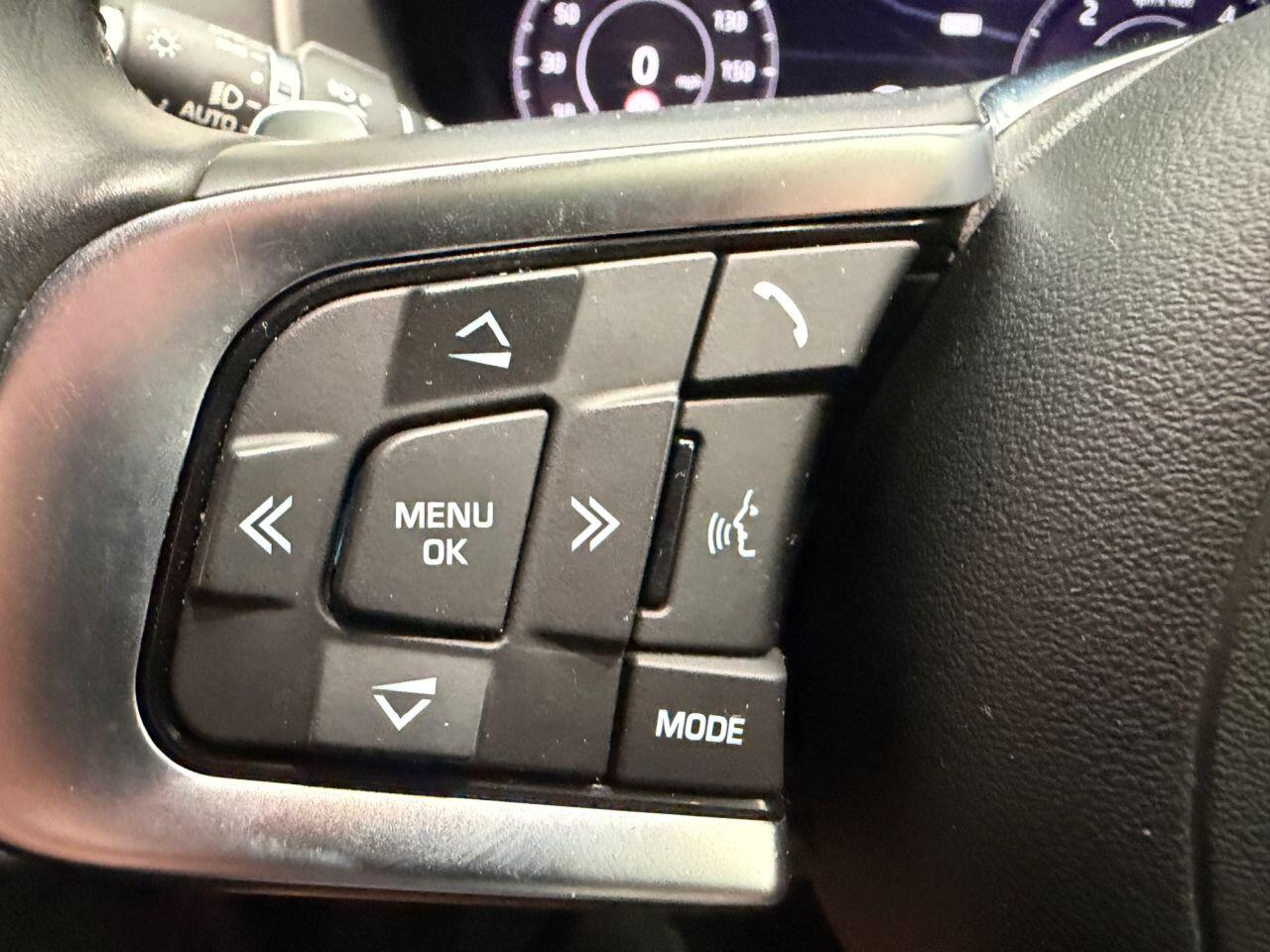 Jaguar F-Pace view 36
