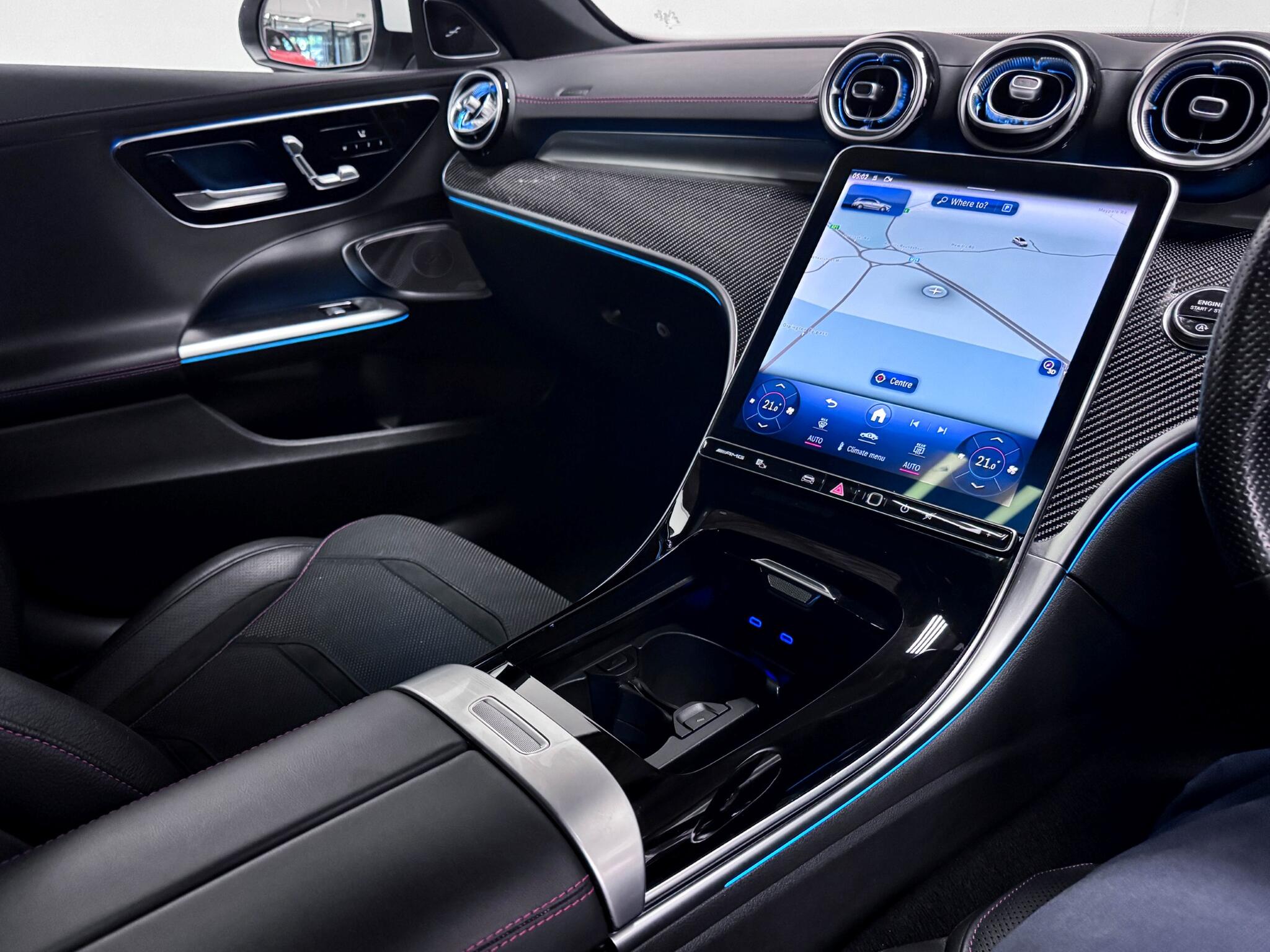Mercedes-Benz C-Class view 35