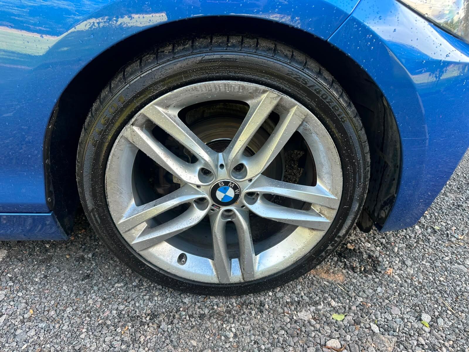 BMW 2 Series view 30