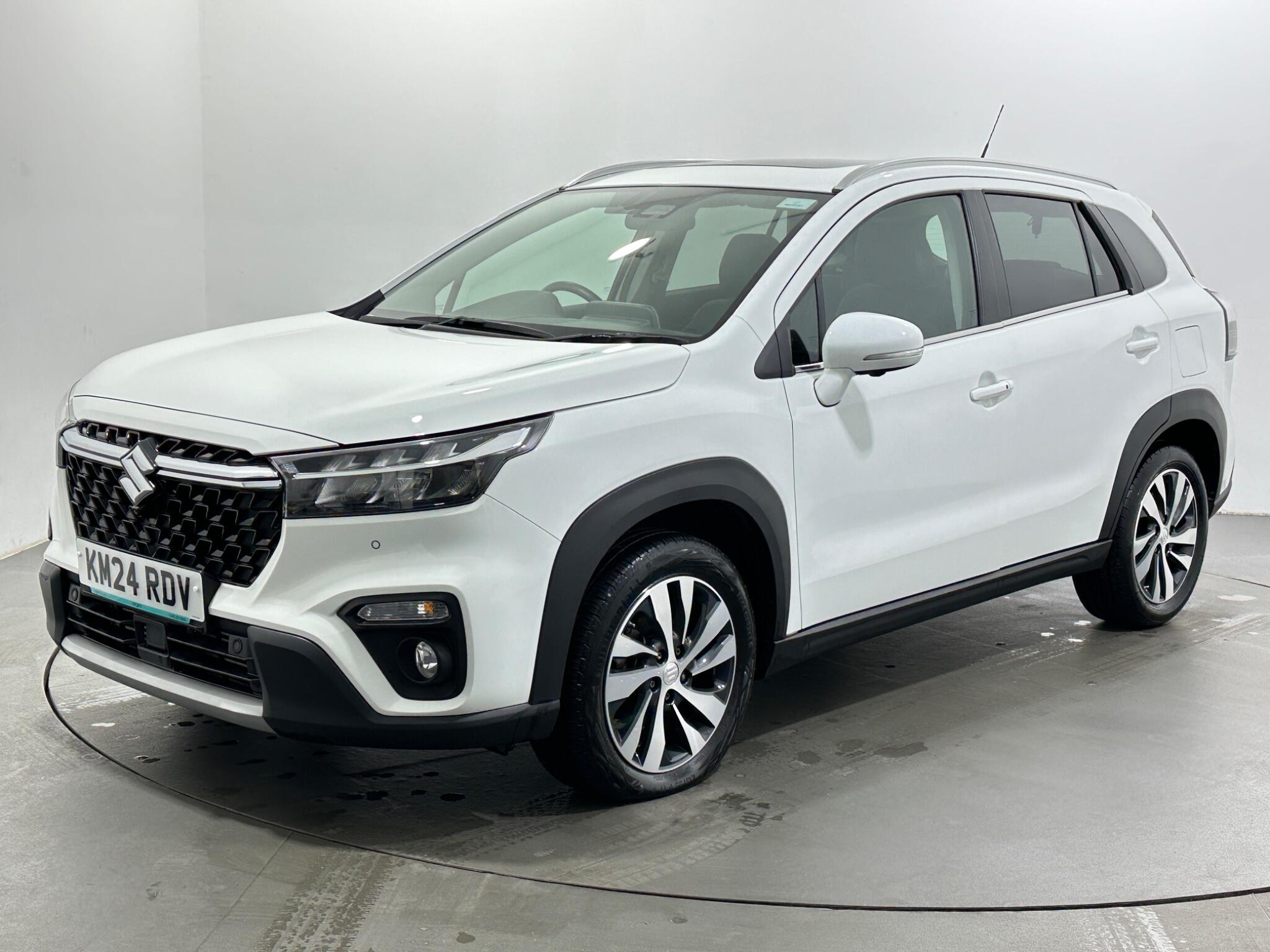 Suzuki S-Cross view 4