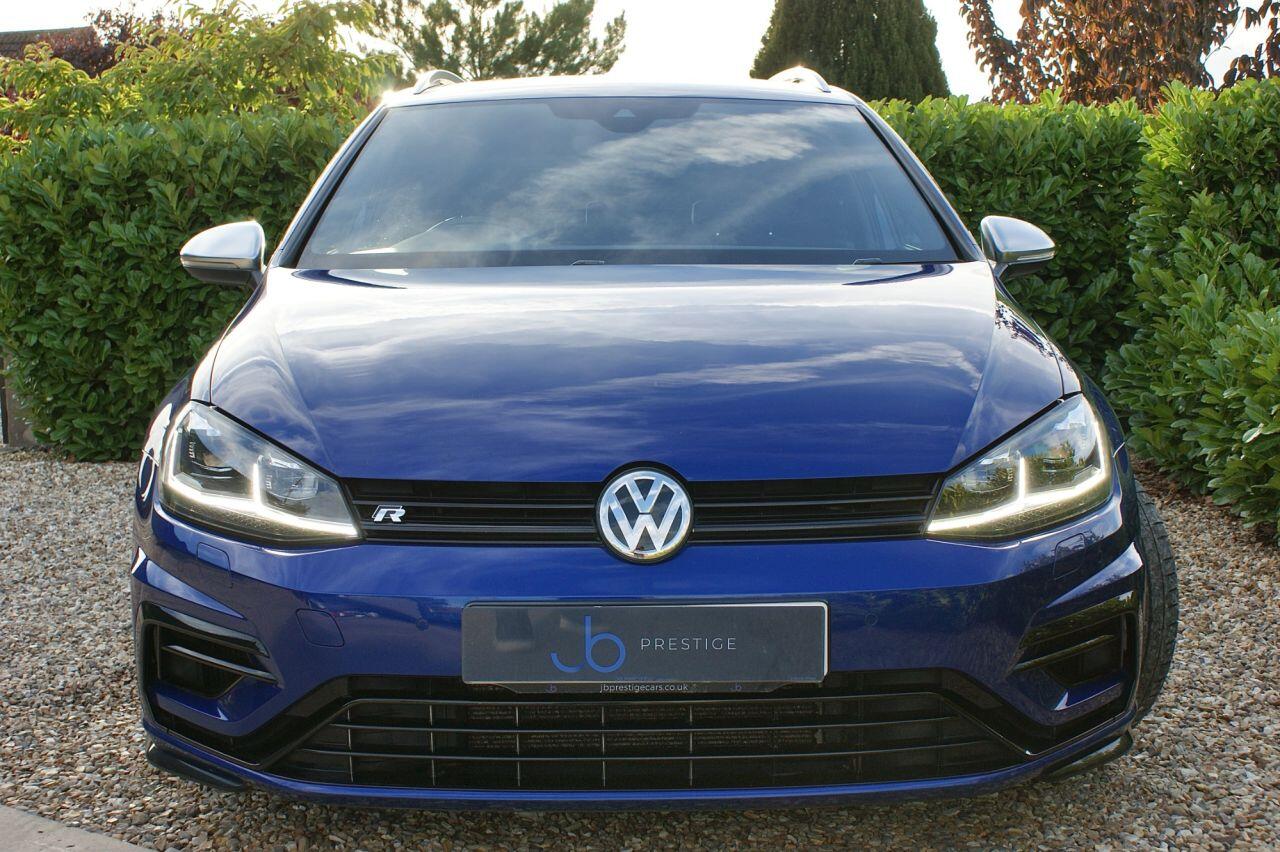 Volkswagen Golf view 5