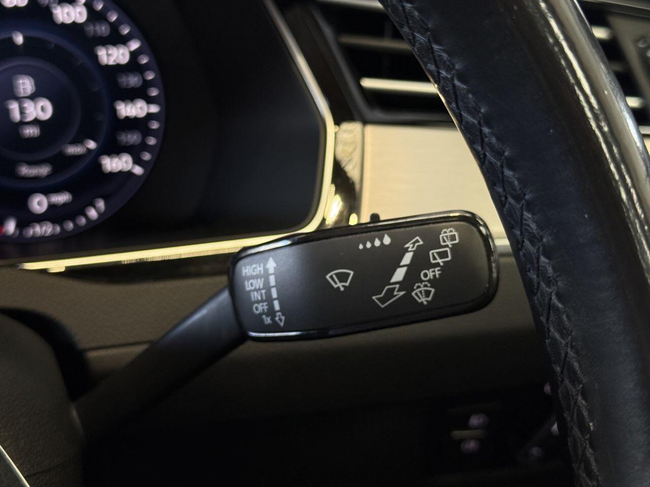 Volkswagen Passat view 41