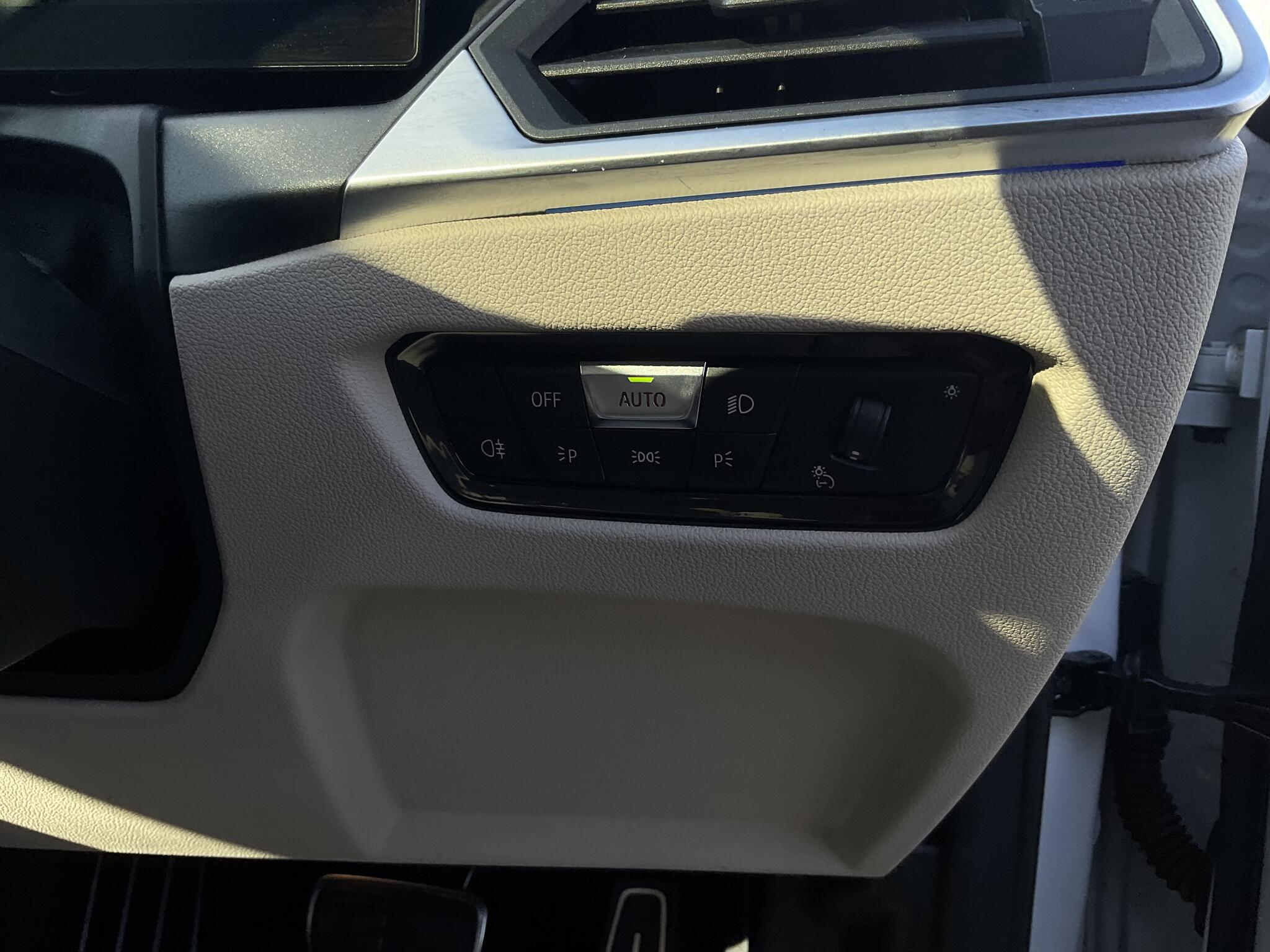BMW I4 view 35