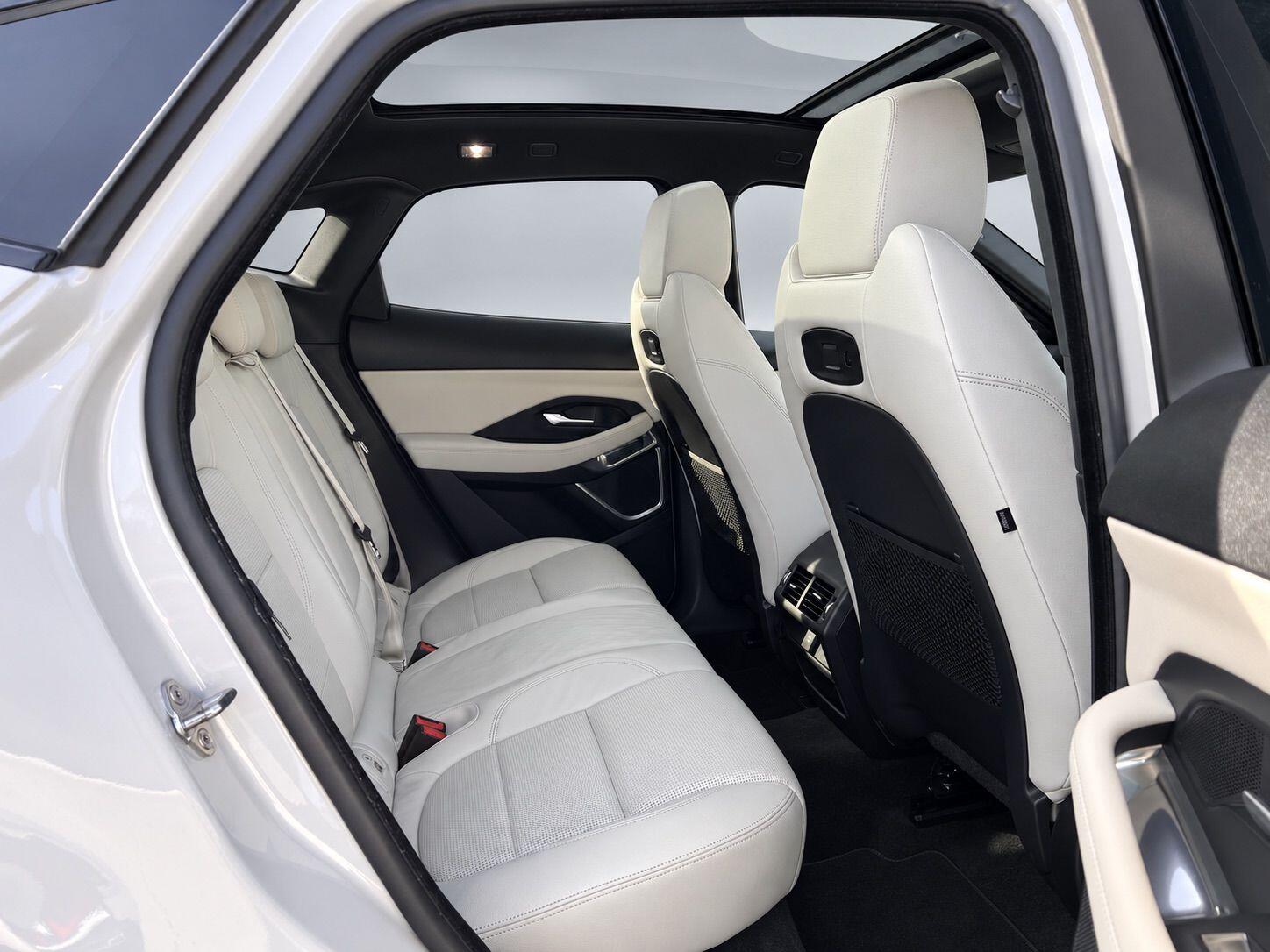 Jaguar E-Pace view 36