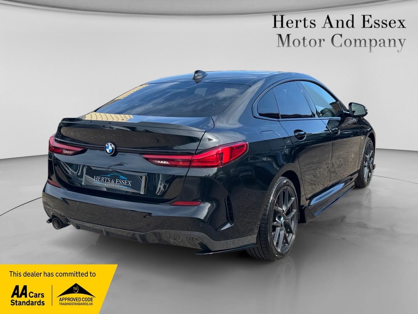 BMW 2 Series view 8