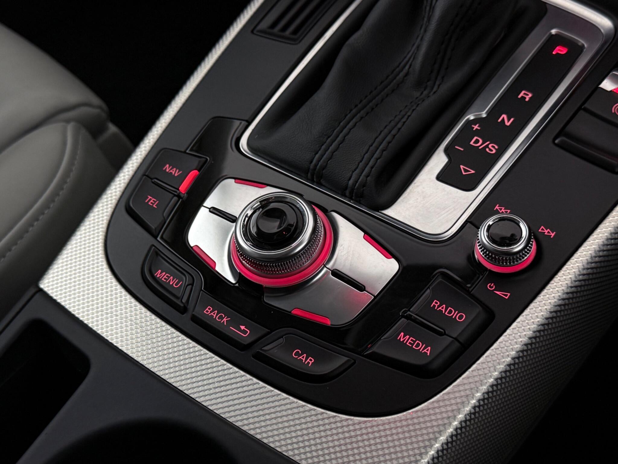 Audi A4 view 20