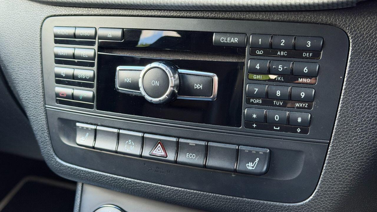 Mercedes-Benz B-Class view 27