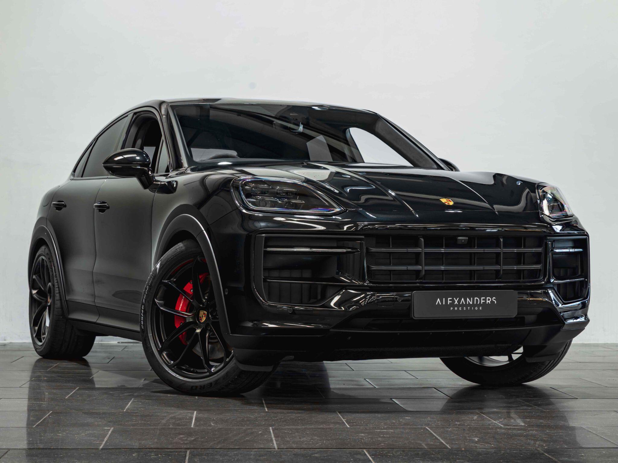 Porsche Cayenne view 8