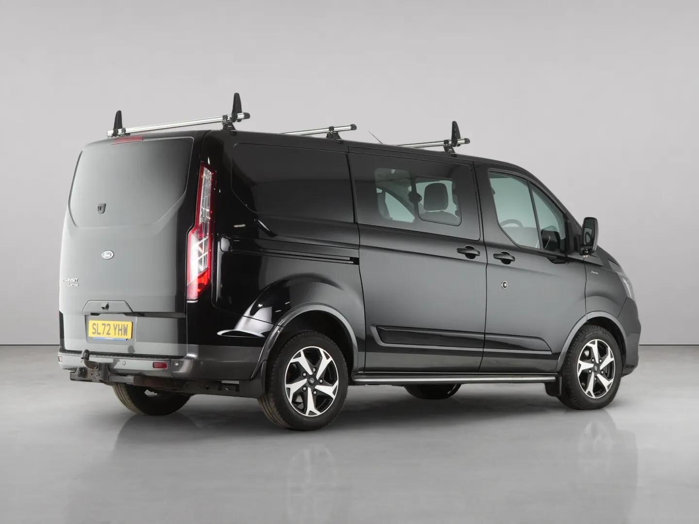 Ford Transit Custom view 10