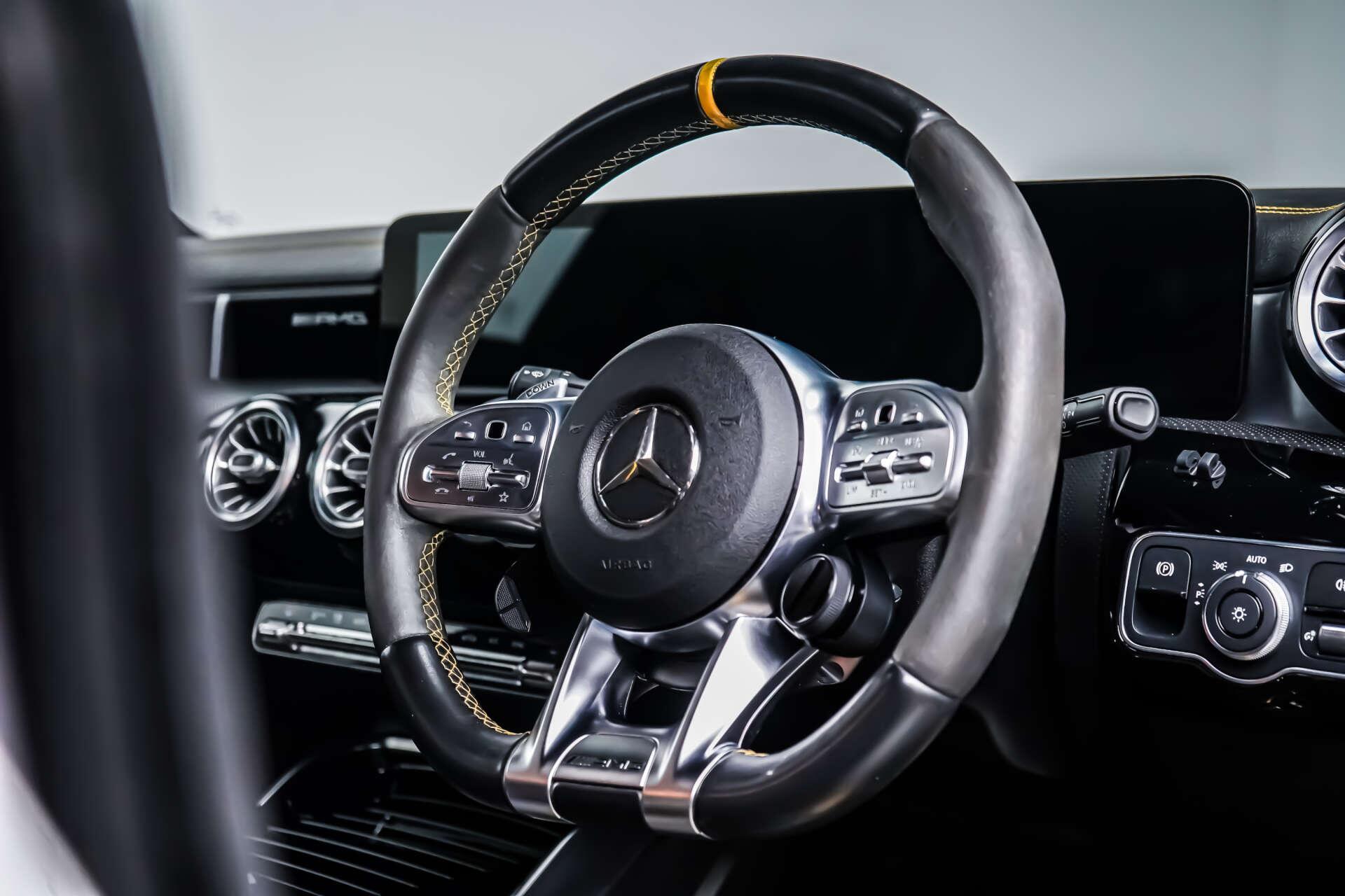 Mercedes-Benz Cla view 23