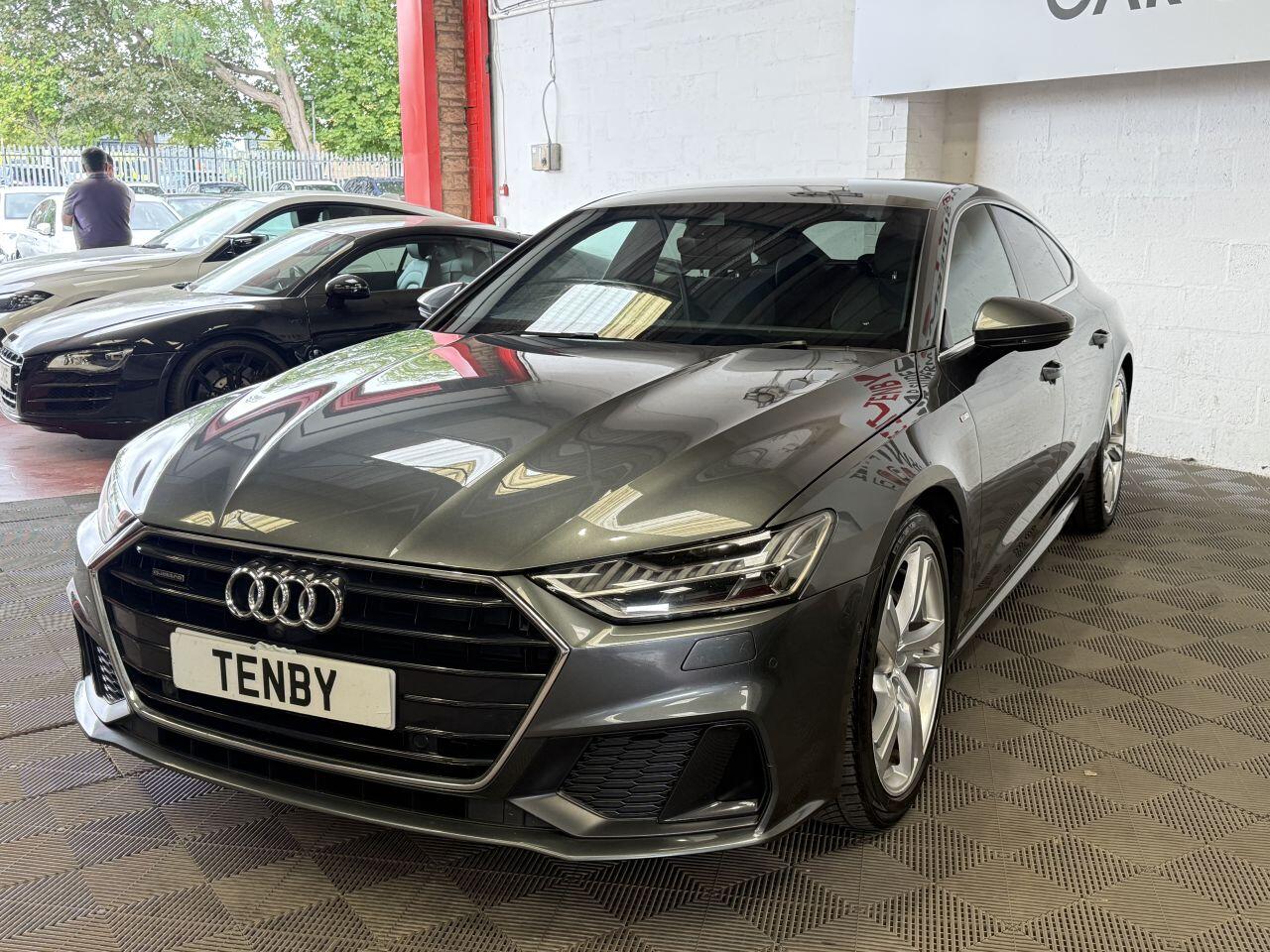 Audi A7 view 5